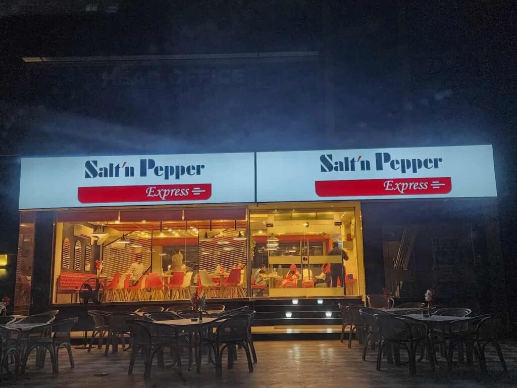Salt'n Pepper Express Bahria Town Lahore Restaurant