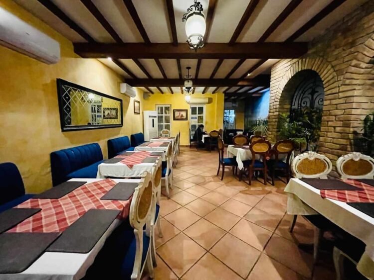 The 12 Best Restaurants in Islamabad - Menu Point