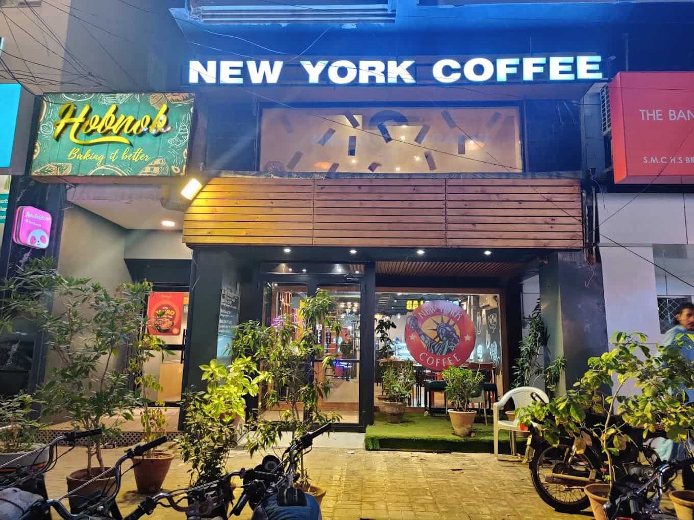 Coffee Shop in Karachi