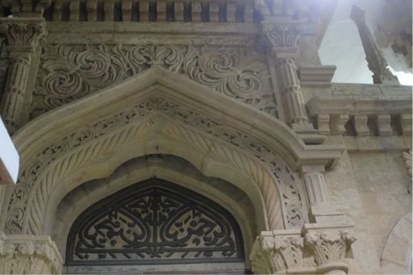 Beech Wali Masjid